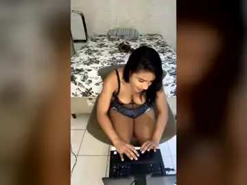 Chaturbate Best live sex cam show of lannacarters2