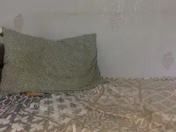 Chaturbate Adult Video Chat of thepyngwieee