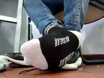 Chaturbate Live Porn of waltherfeet_