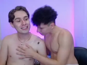 Chaturbate Sex Cam of adrian_morelli