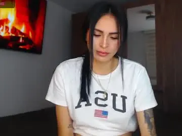 Chaturbate Adult Webcam of petite_linda