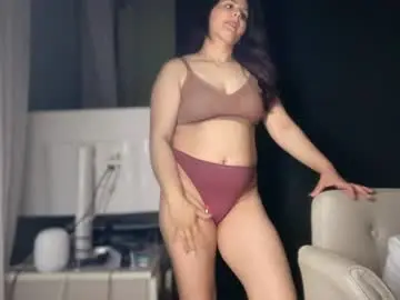 Chaturbate Adult Webcam of ema_lov3
