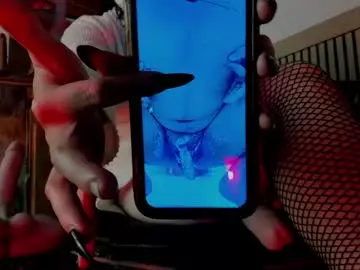 Chaturbate Best live sex cam show of madame_ibby