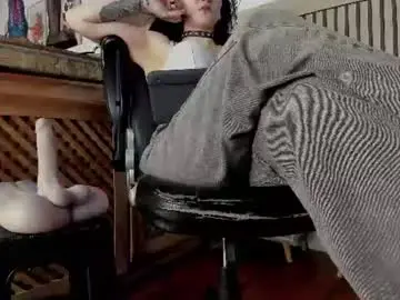 Chaturbate Free Live Porn of madame_ibby