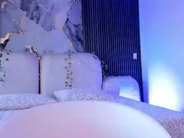 Chaturbate Best live sex cam show of carolinefyre