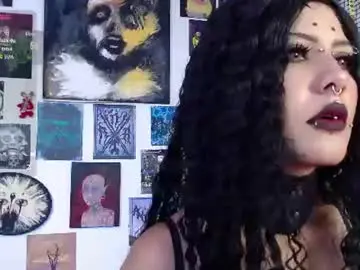 Chaturbate Live Sex Cam of melisavelvet