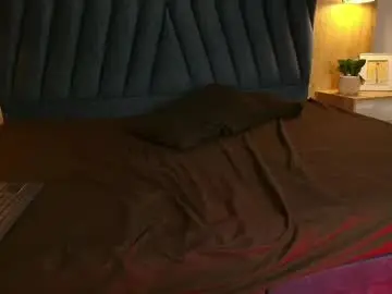 Chaturbate Adult Video Chat of alana_petite