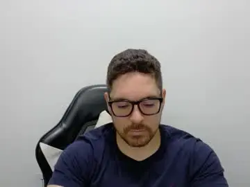 Chaturbate Nude Webcam of genesis_wb