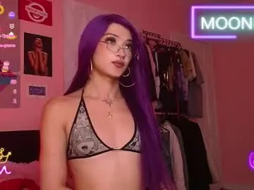 Chaturbate Adult Video Chat of moonfiredance