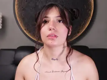 Chaturbate Watch Live Sex Cams of miss___charlotte