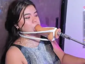 Chaturbate Live Sex Cam of salomee_bigboobs