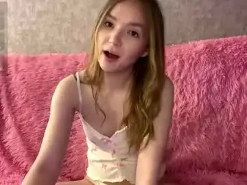 Chaturbate Private Sex Chat of magdalenebirdtail