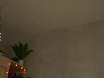 Chaturbate Nude Webcam of beckymadsons