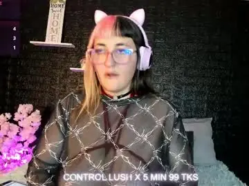 Chaturbate Nude Webcam of gomory_kitty