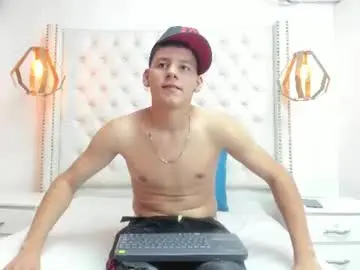 Chaturbate Sex Cam of carl_west2