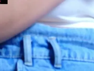 Chaturbate Nude Webcam of daliyaa_