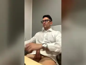 Chaturbate Live Porn of masterboss_fl