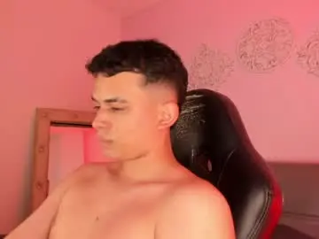 Chaturbate Sex Chat of matheww_strong