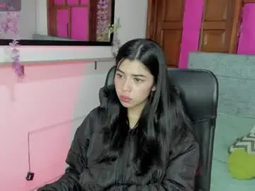 Chaturbate Live Sex of aysha_winxs