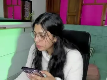 Chaturbate Nude Webcam of aysha_winxs