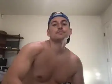 Chaturbate Live Sex Cam of natetheexplorer