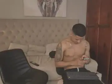Chaturbate Free Porn Cam of janomar01
