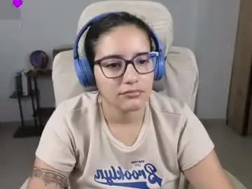 Chaturbate Free Porn Cam of moonwoman_