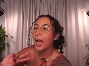 Chaturbate Best live sex cam show of agatha_collinss