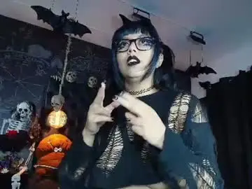 Chaturbate Live Sex Cam of alexhoe_