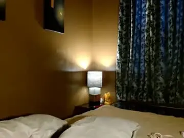 Chaturbate Free Live Porn of candice_xxx