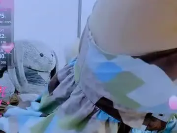 Chaturbate Live Sex Cam of _joly_