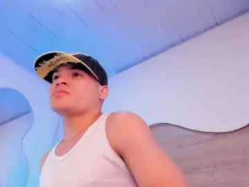Chaturbate Best live sex cam show of eytan_20