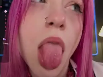 Chaturbate Watch Live Sex Cams of arielabradberry