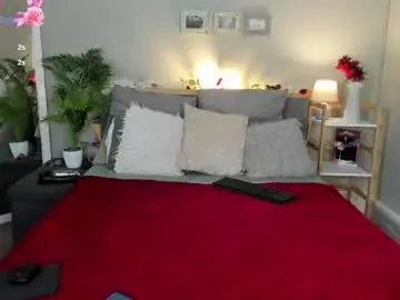 Chaturbate Live Sex Cam of hotstellaa