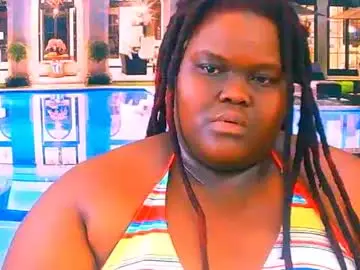 Chaturbate Free Porn Cam of ebonyhotbuns4u2luv