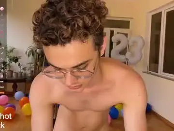 Chaturbate Sex Cam of herman_gross