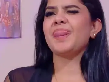 Chaturbate Live Porn of martinaroberts7