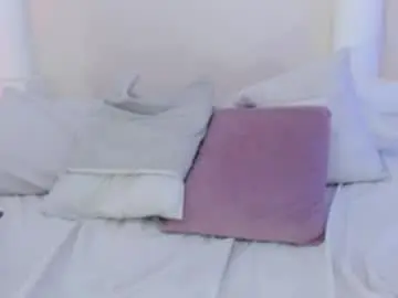 Chaturbate Best live sex cam show of esmeralda_jenn11