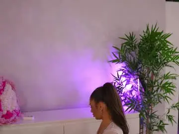 Chaturbate Live Sex Cam of kiss_jess