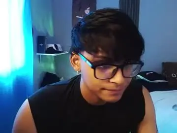Chaturbate Nude Webcam of mr_yisuz