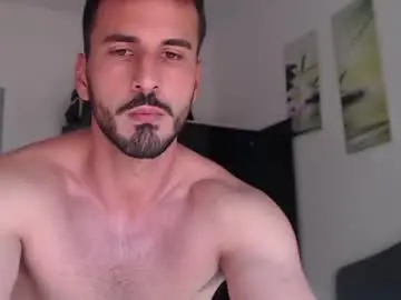 Chaturbate Live Porn of hornyasfuckk33
