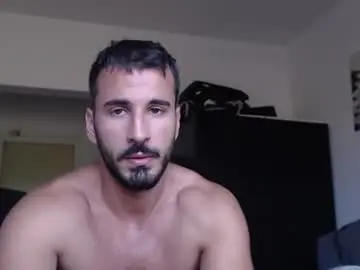Chaturbate Live Sex of hornyasfuckk33