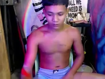 Chaturbate Live Sex Cam of pinoy_fucker18