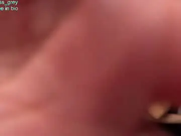 Chaturbate Live Sex Cam of alissgrey