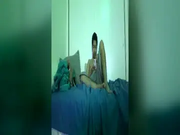 Chaturbate Adult Webcams of bubbleboy04602
