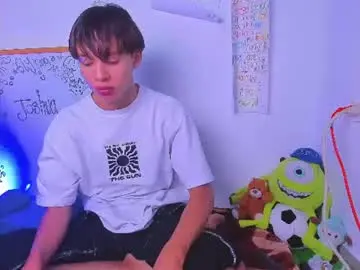 Chaturbate Sex Chat of ely_king