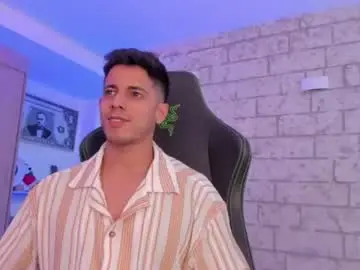 Chaturbate Free Live Porn of ashton_coleman_