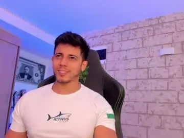 Chaturbate Live Sex of ashton_coleman_