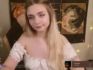 Chaturbate Live Sex Cam of lucysbrain