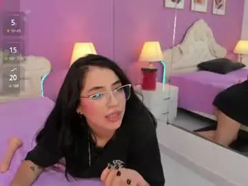 Chaturbate Free Live Porn of yayaqueen